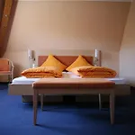 Отель Linde Pfalz