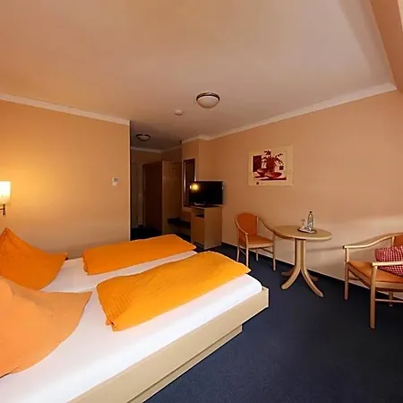 Linde Pfalz Hotel 3*