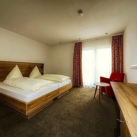 Linde Pfalz Hotel Silz (Rhineland-Palatinate)