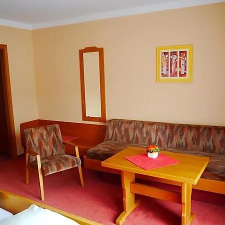 Linde Pfalz Hotel Silz (Rhineland-Palatinate)