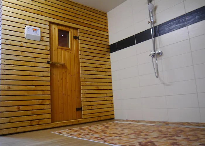 Linde Pfalz 호텔 3*