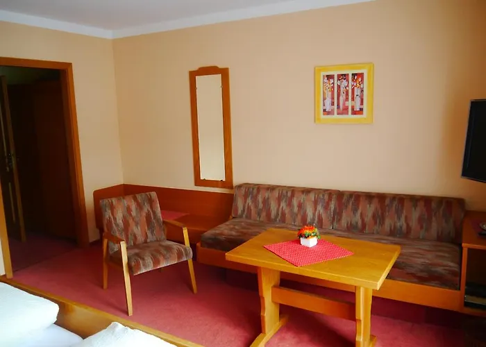 호텔 Linde Pfalz 실즈